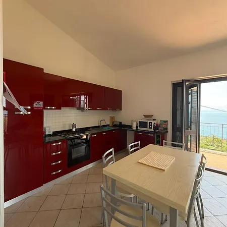 Balcony-Golfo di Gioia-SunsetViews-AuthenticItaly Appartamento Joppolo