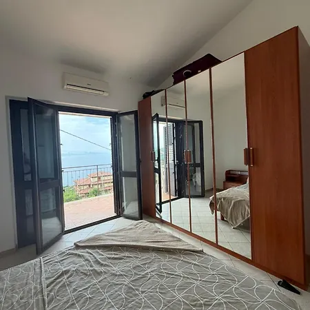 Appartamento Balcony-Golfo di Gioia-SunsetViews-AuthenticItaly
