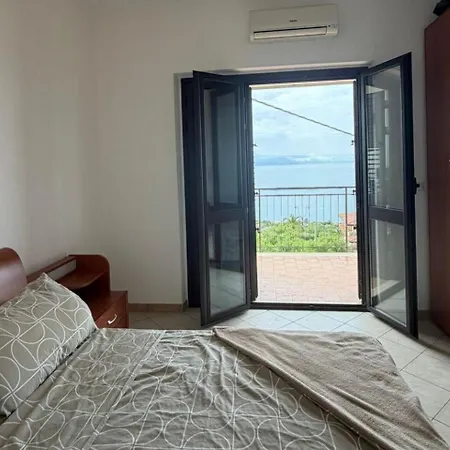 Panoramic Sea View Deluxe In شقة *